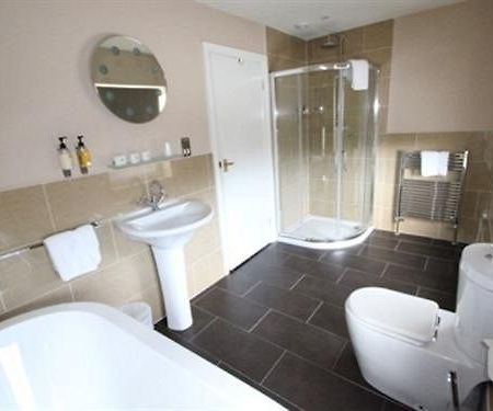 The Three Acres Inn & Restaurant Huddersfield Eksteriør bilde